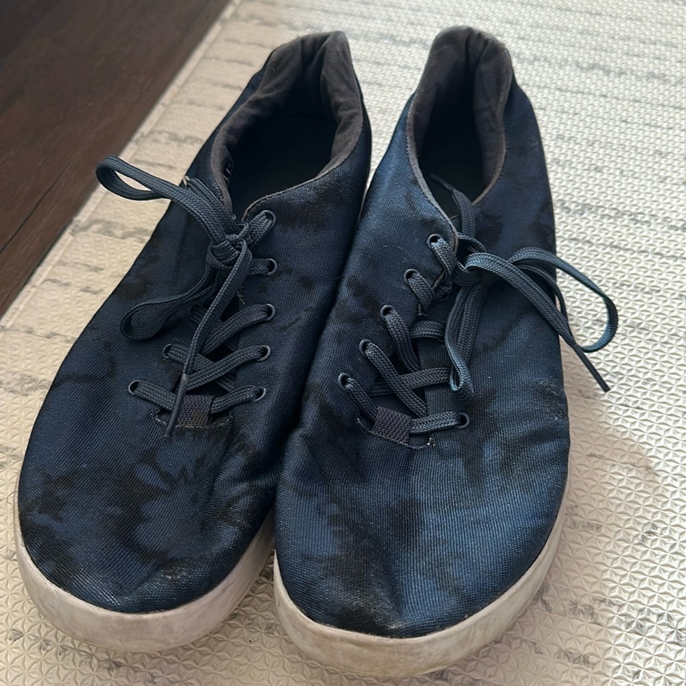 No Bull sneakers 10.5